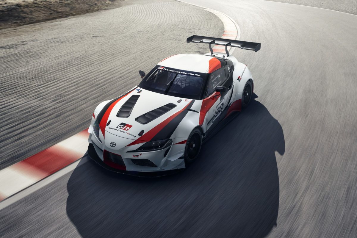 TOYOTA SUPRA