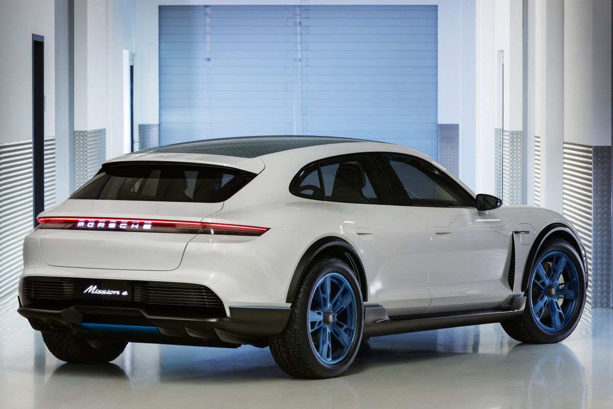 PORSCHE
