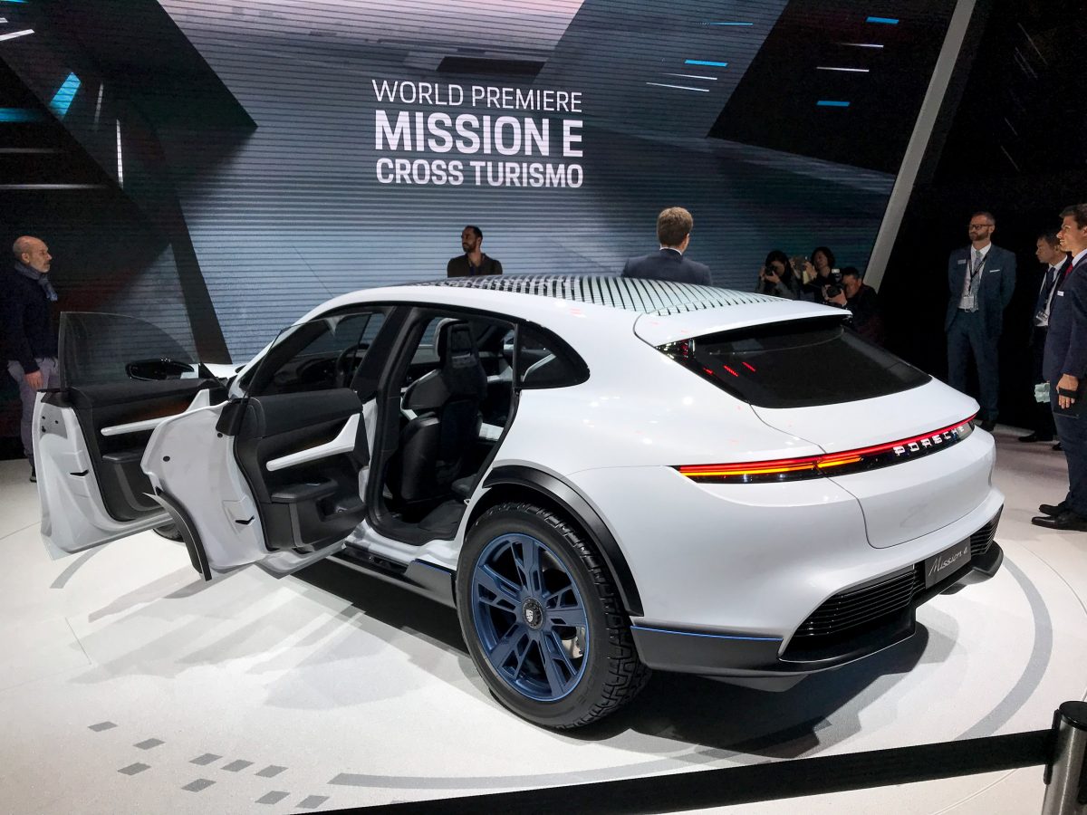 PORSCHE