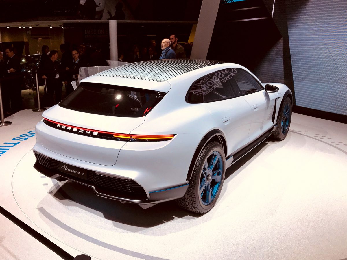 PORSCHE