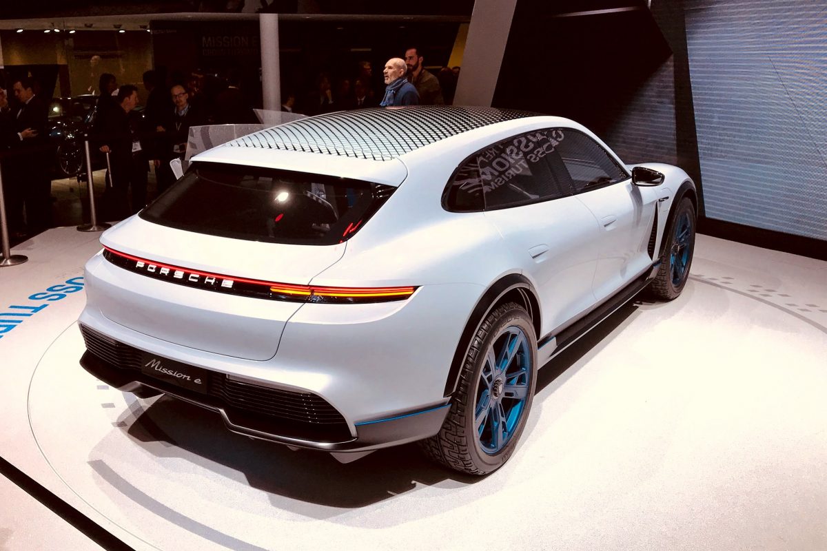 PORSCHE