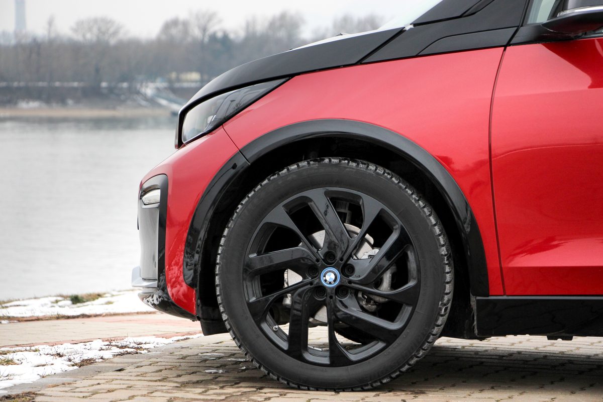 BMW I3
