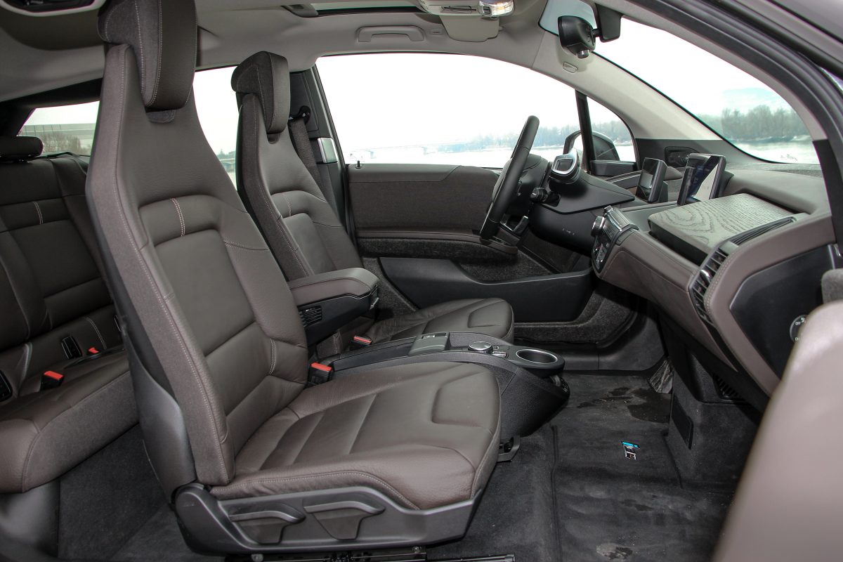 BMW I3