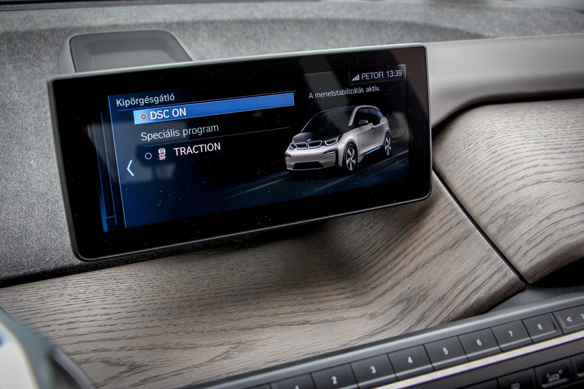 BMW I3