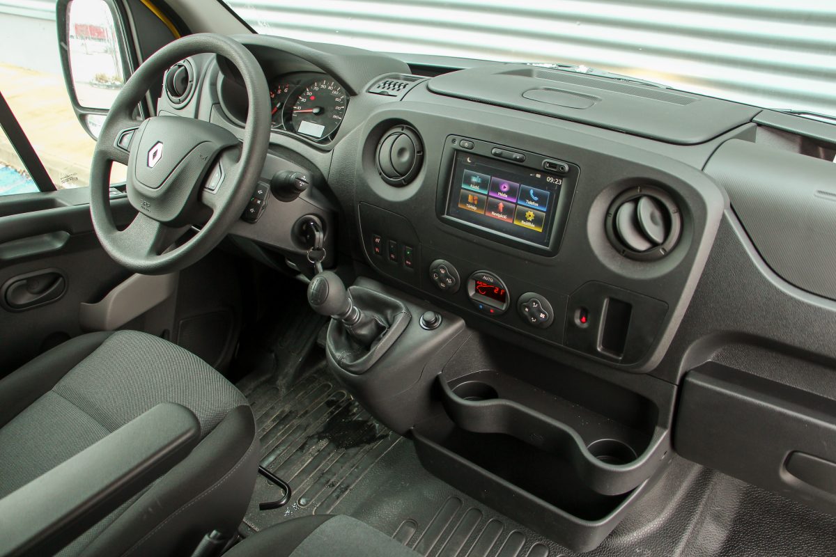RENAULT MASTER