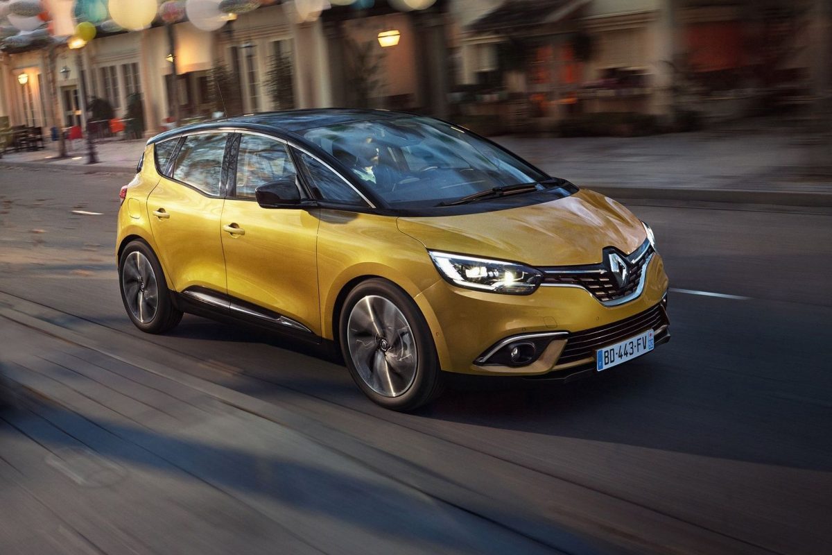RENAULT