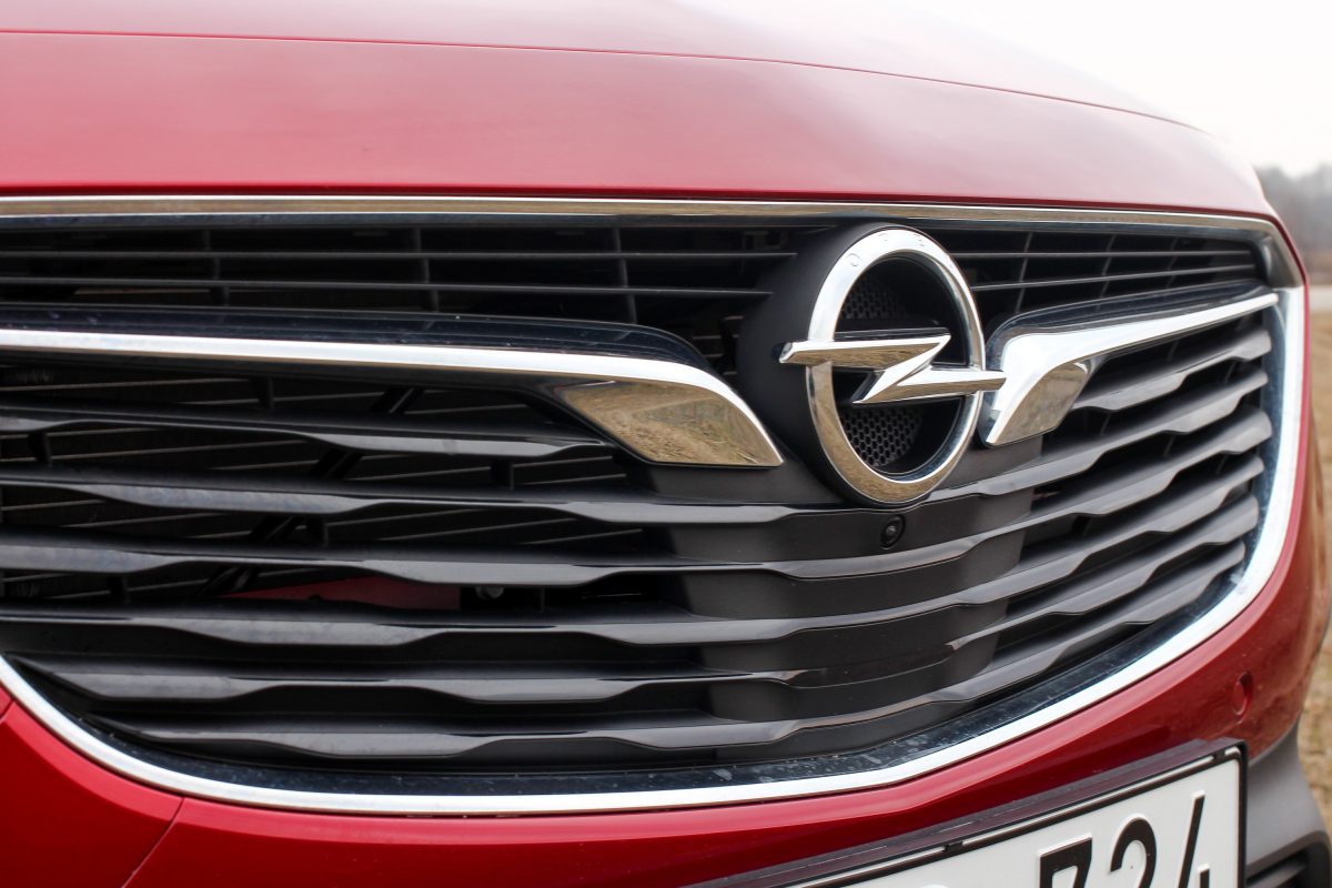 OPEL INSIGNIA