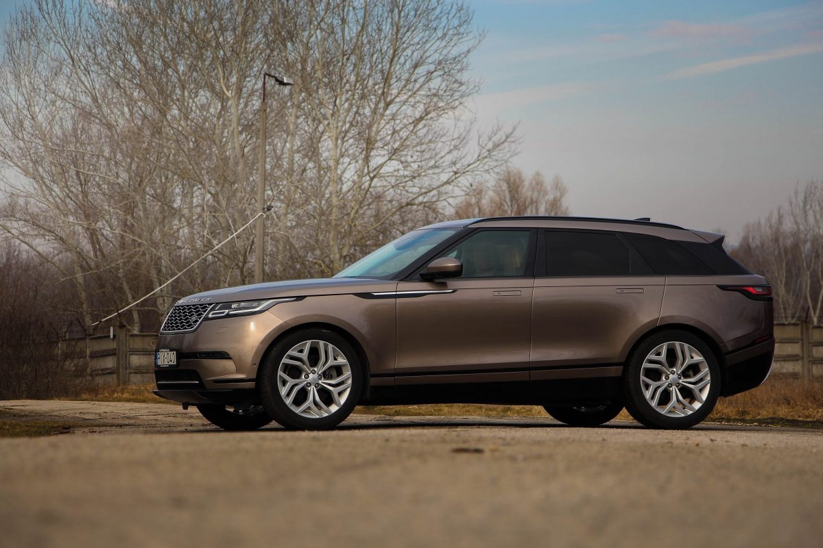 LAND ROVER RANGE ROVER VELAR