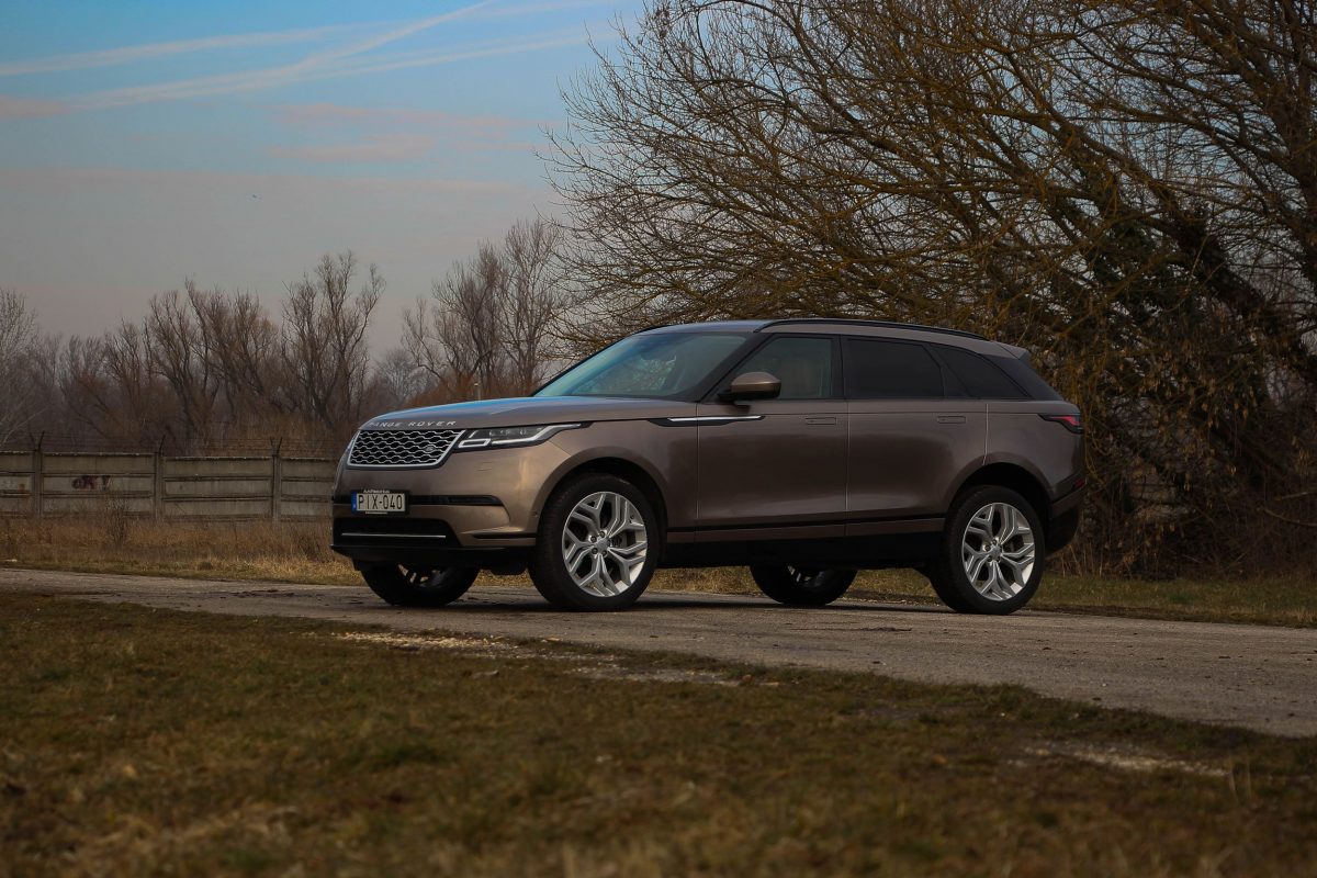 LAND ROVER RANGE ROVER VELAR