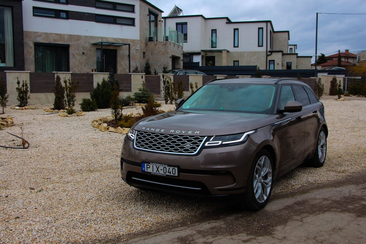 LAND ROVER RANGE ROVER VELAR