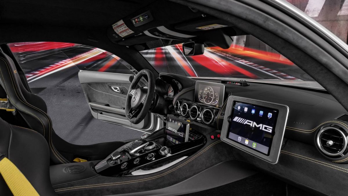 MERCEDES-AMG GT