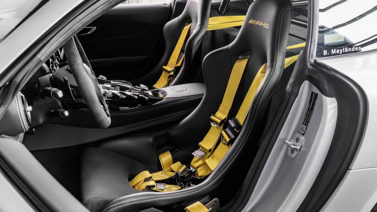 MERCEDES-AMG GT