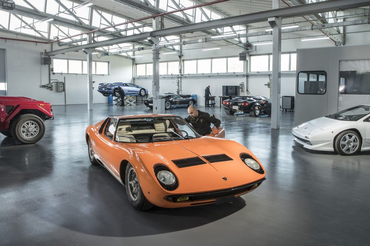 LAMBORGHINI ESPADA