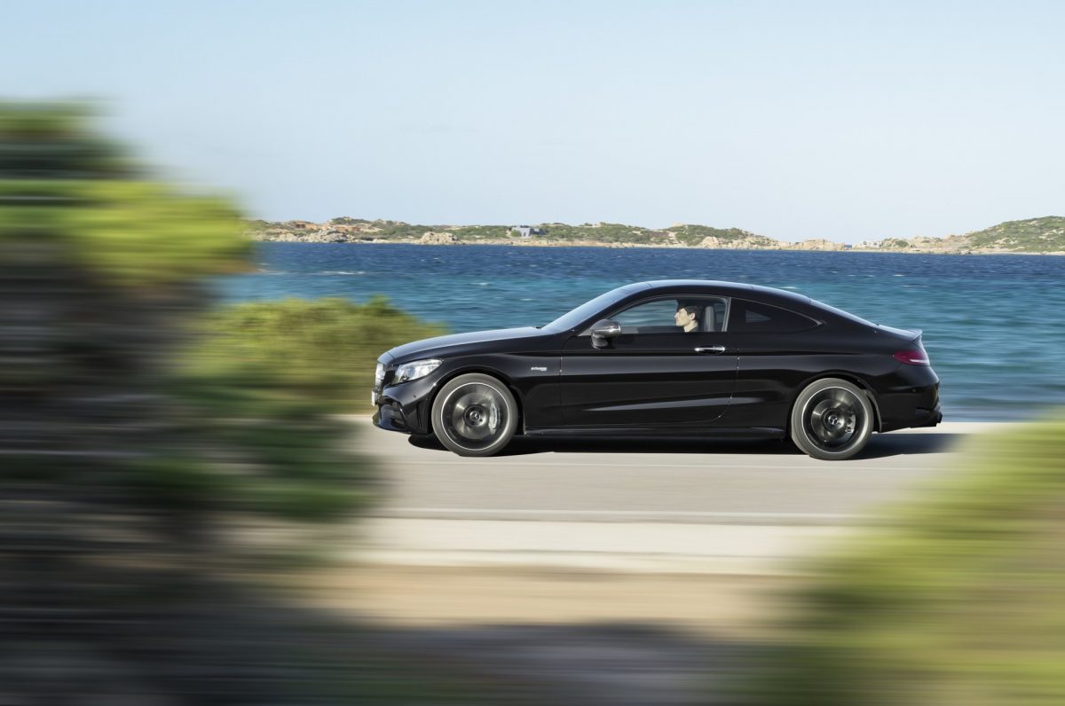 MERCEDES-BENZ