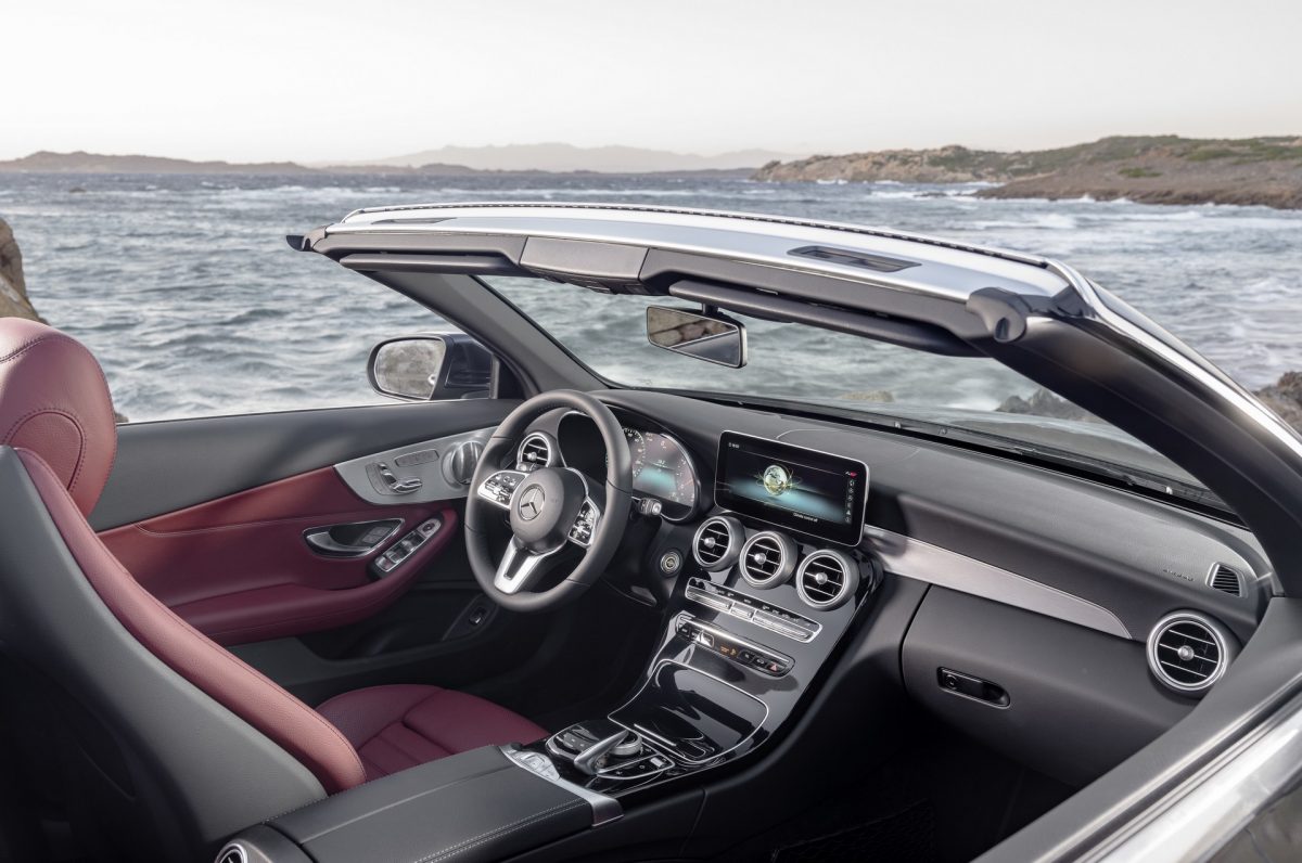 MERCEDES-BENZ
