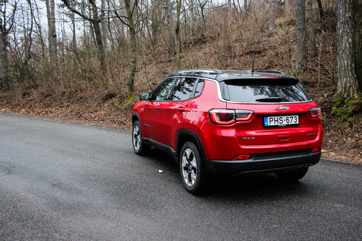 JEEP COMPASS