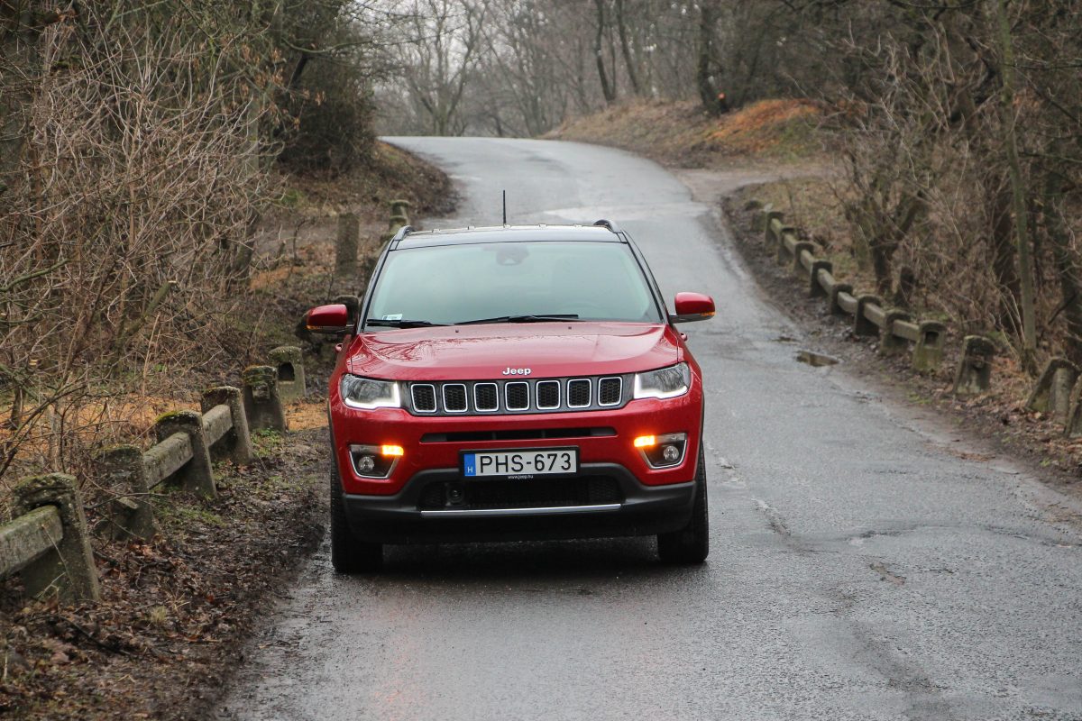 JEEP COMPASS