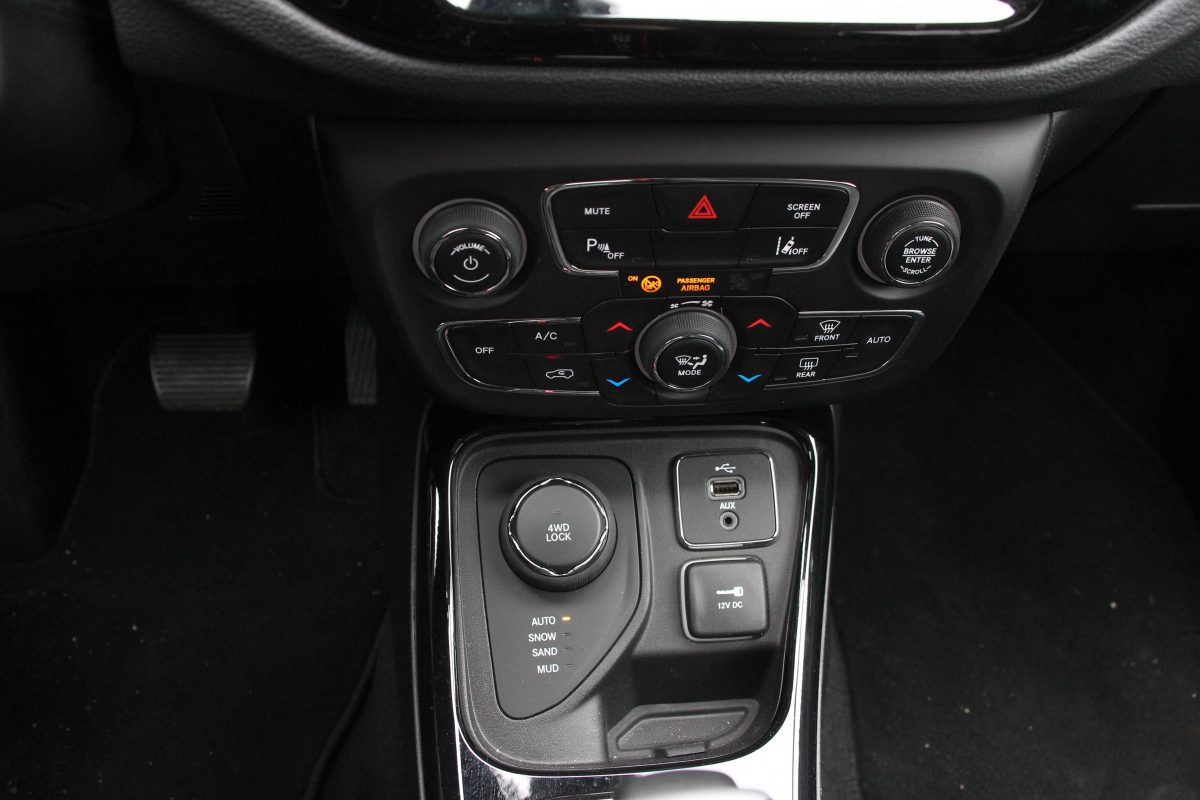 JEEP COMPASS