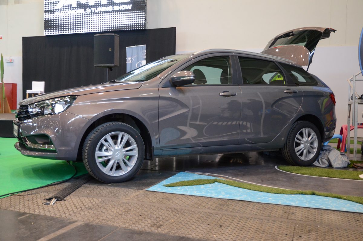 LADA VESTA