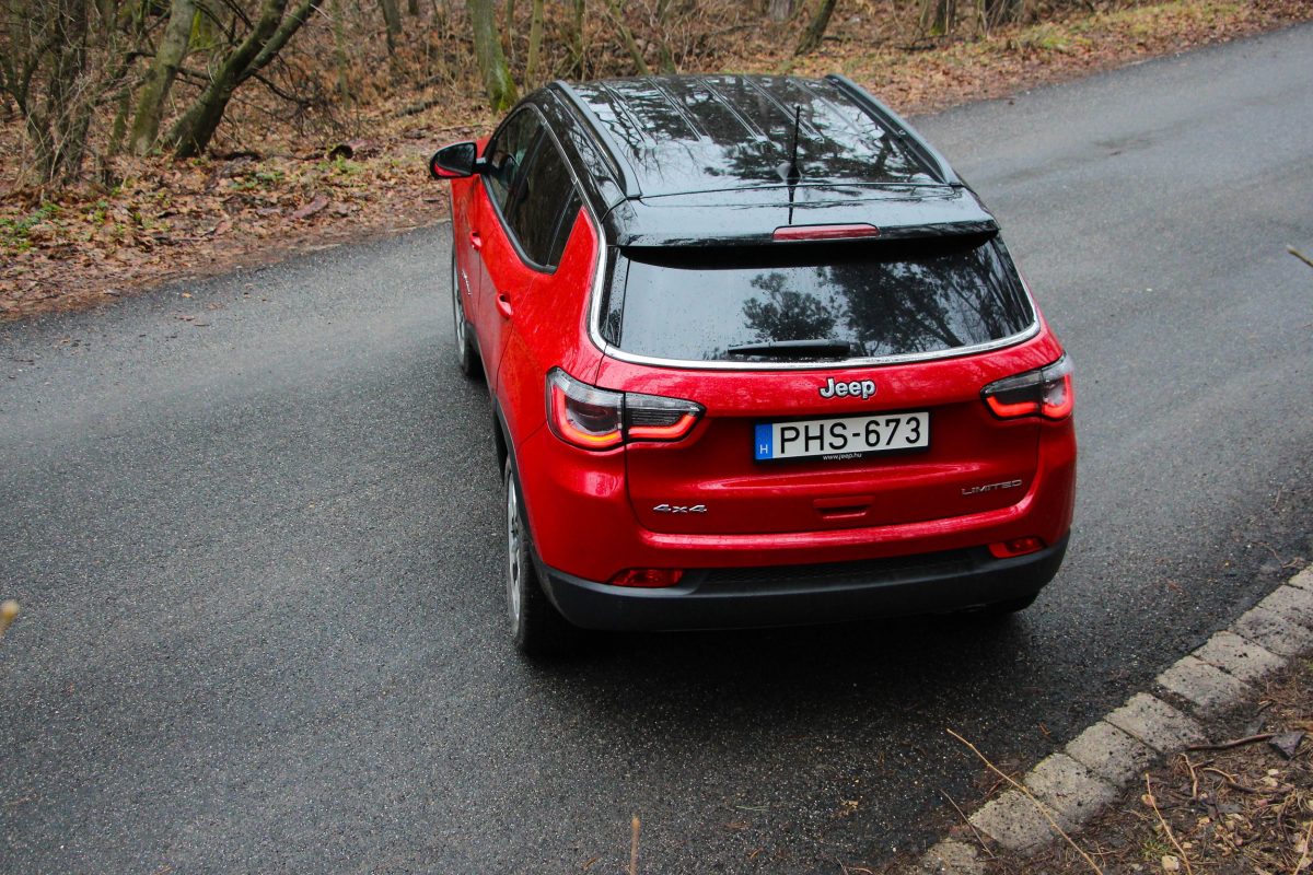 JEEP COMPASS