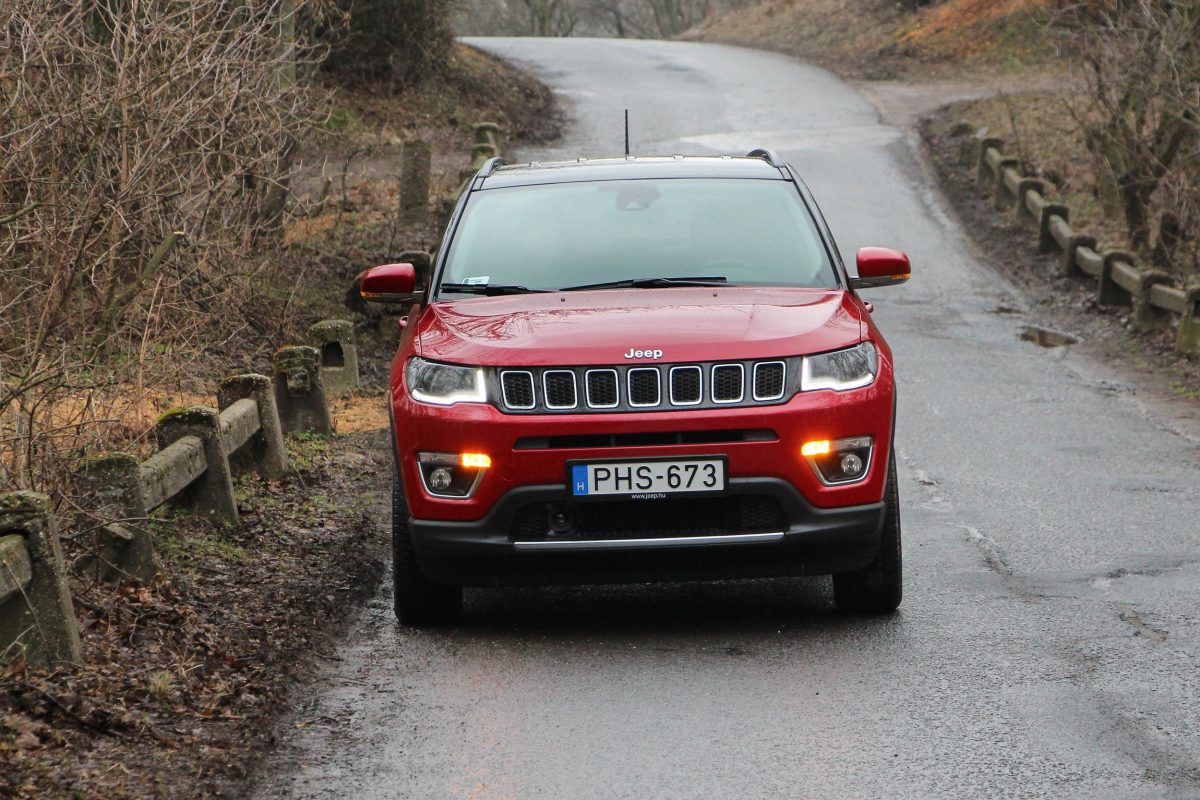 JEEP COMPASS