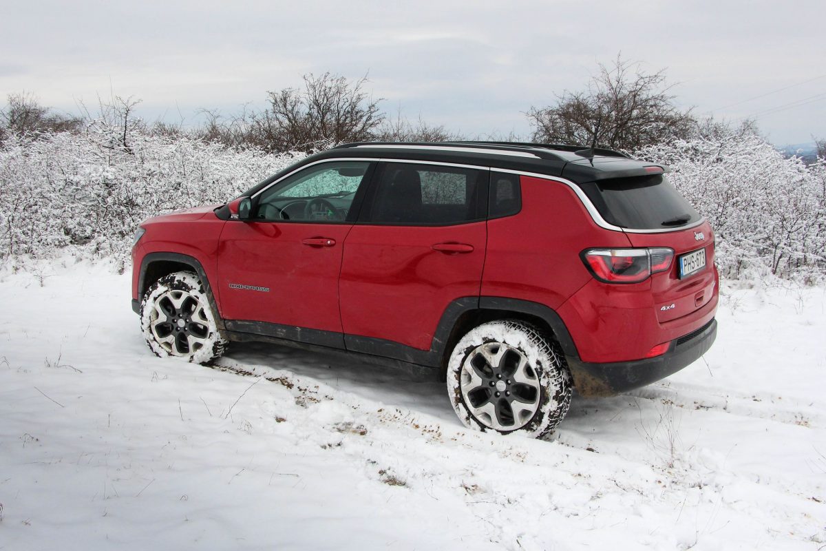 JEEP COMPASS