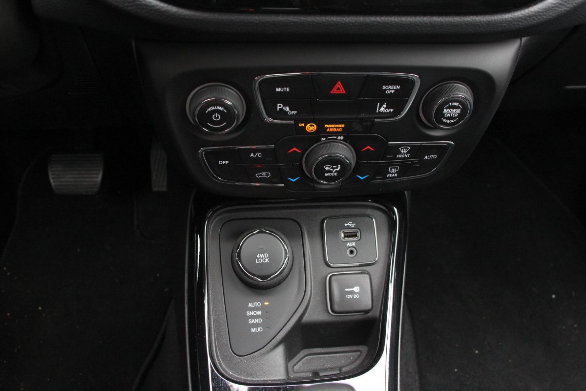 JEEP COMPASS