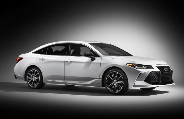 Toyota, ami majdnem akkora, mint az S Merci