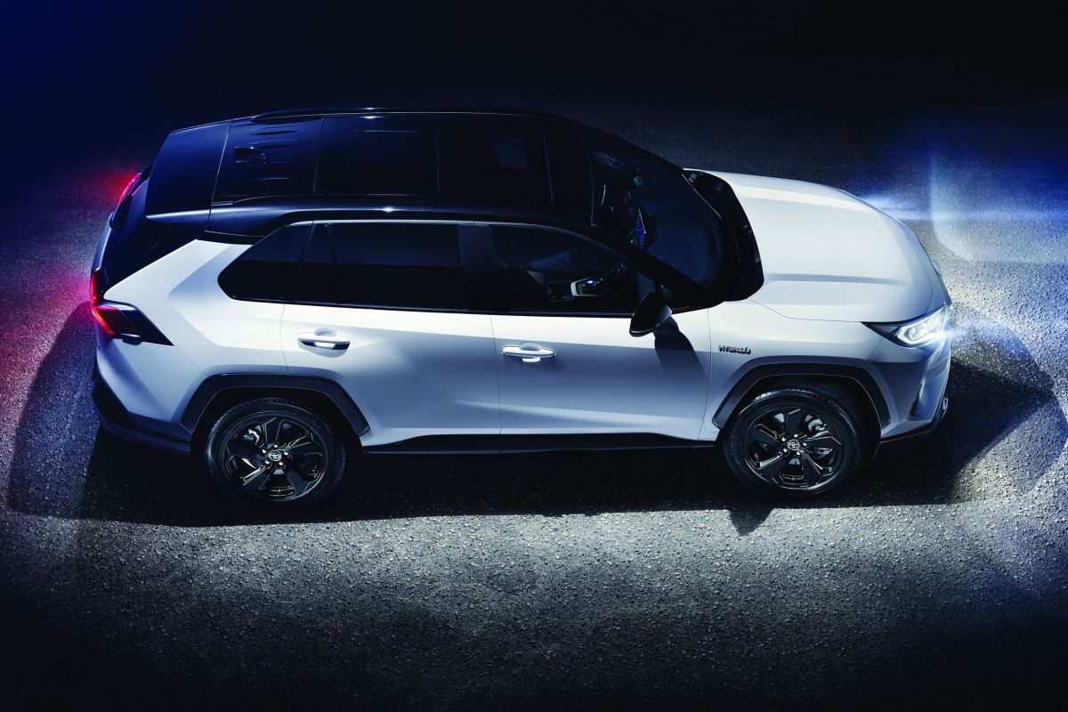 TOYOTA RAV 4