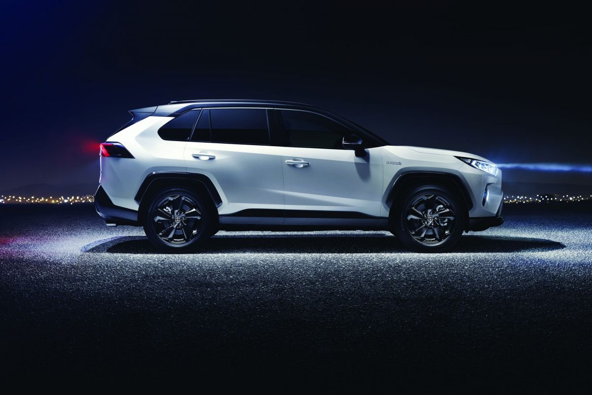 TOYOTA RAV 4