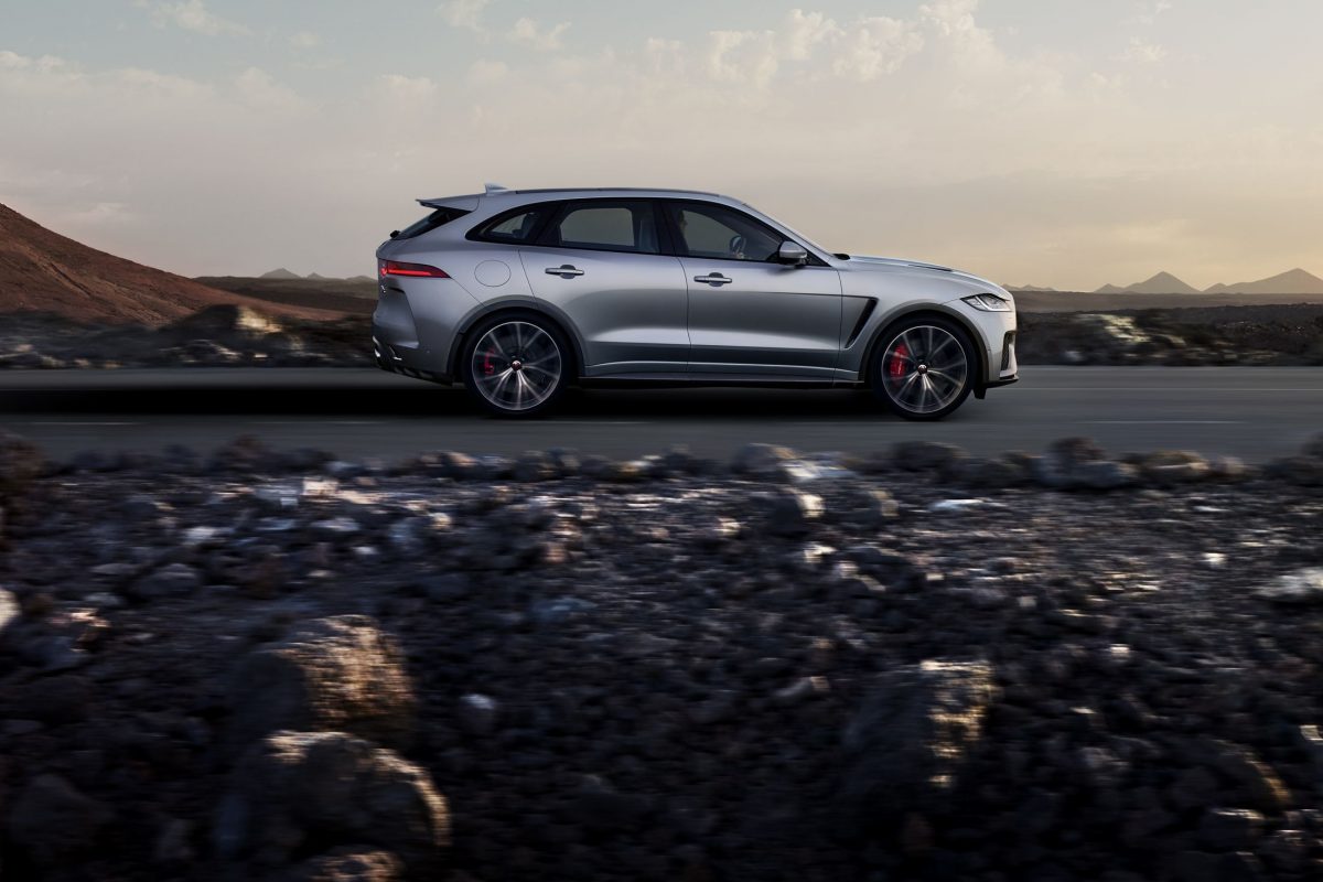 JAGUAR F-PACE
