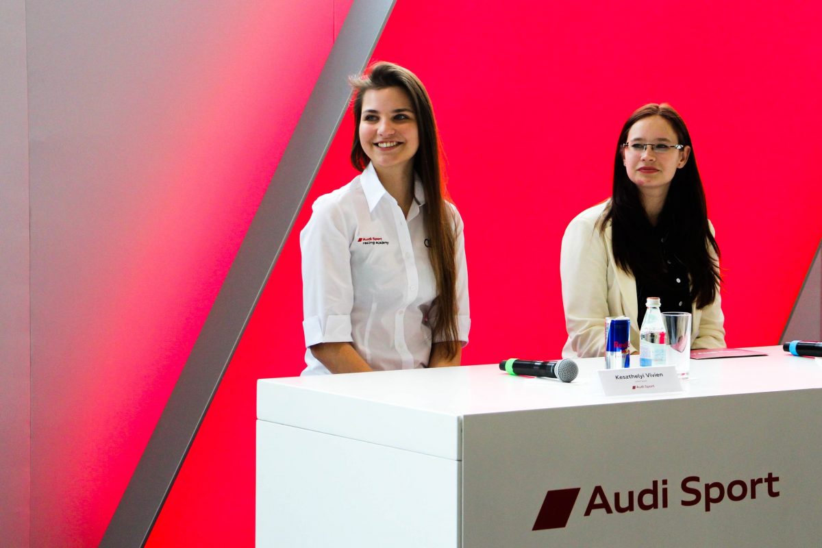 AUDI