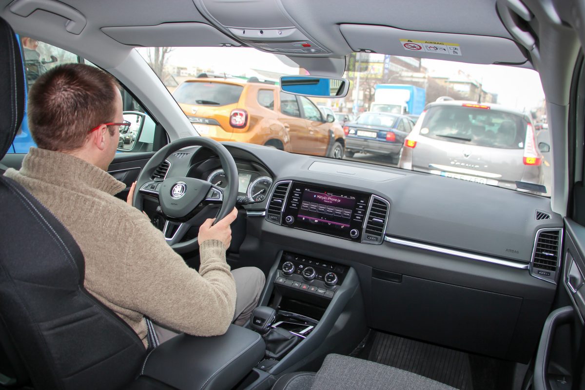 SKODA KAROQ