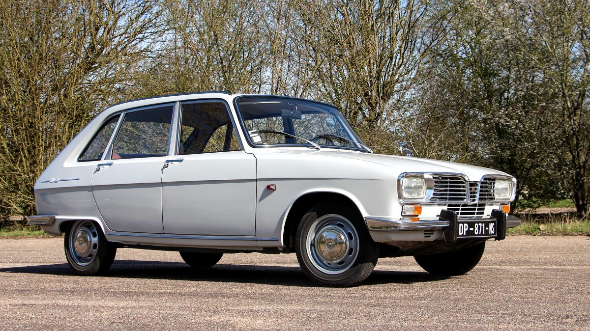 RENAULT R 16