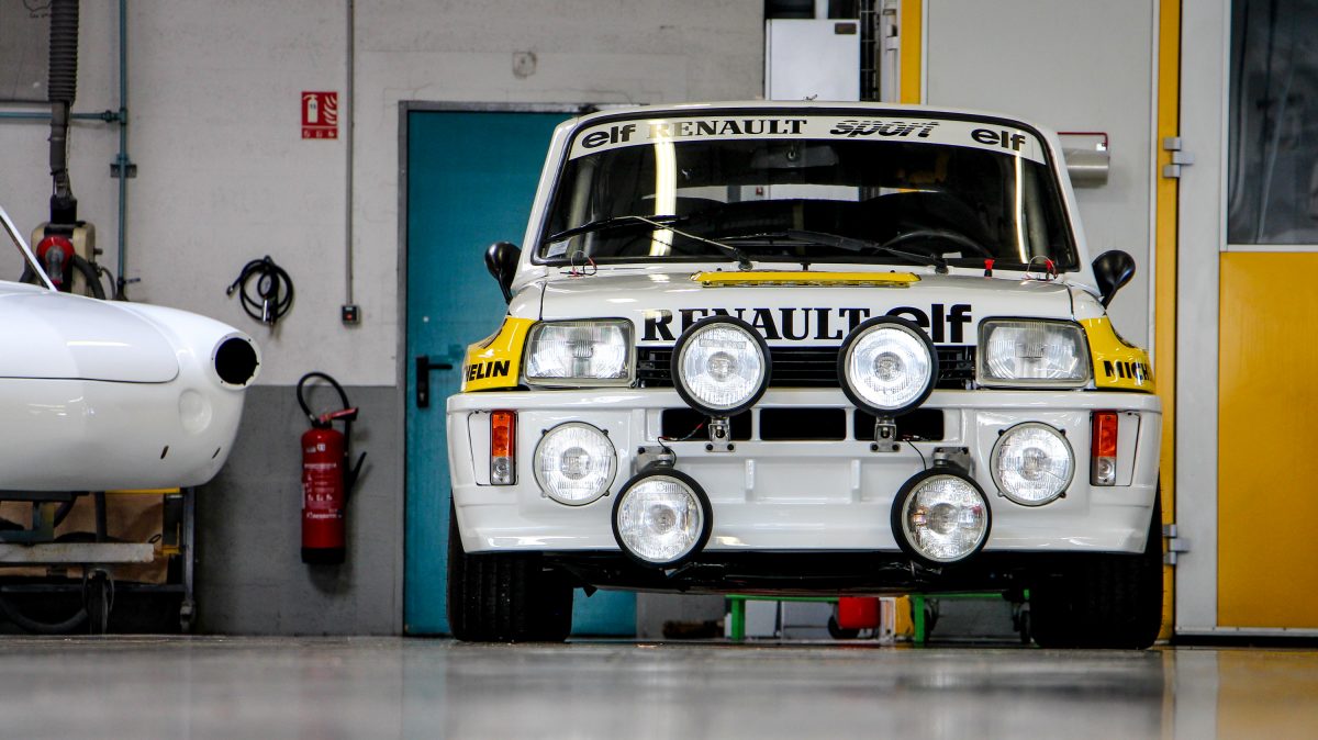 RENAULT
