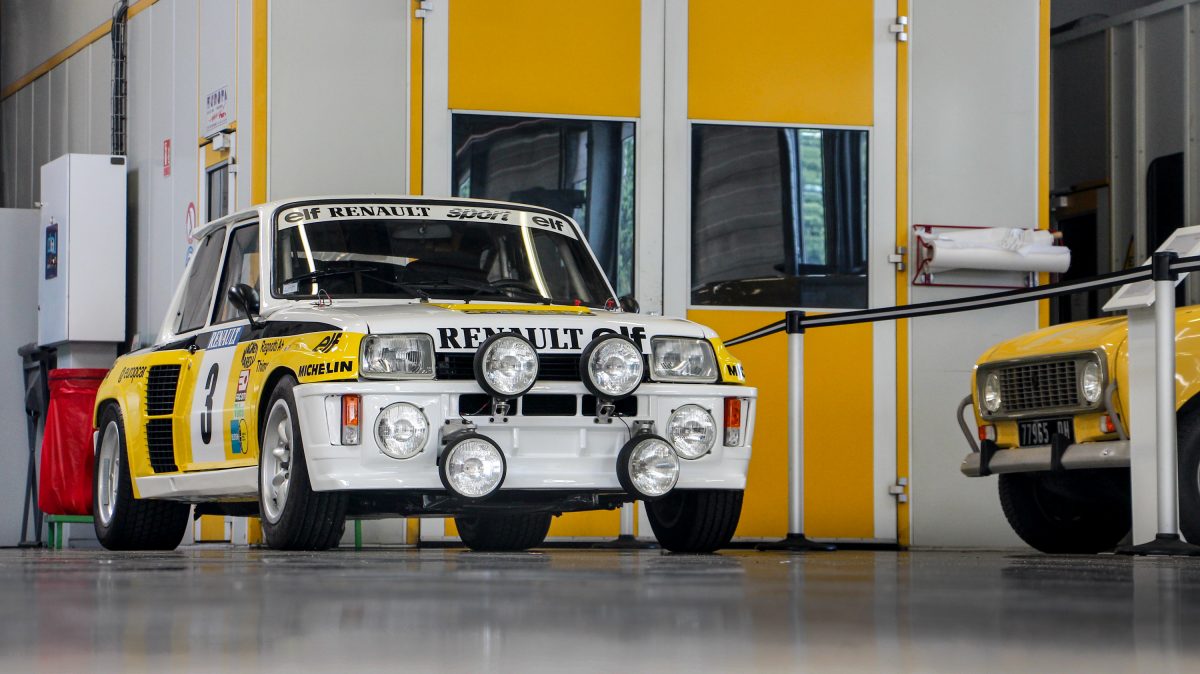 RENAULT