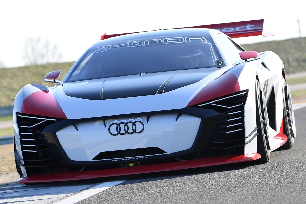 AUDI