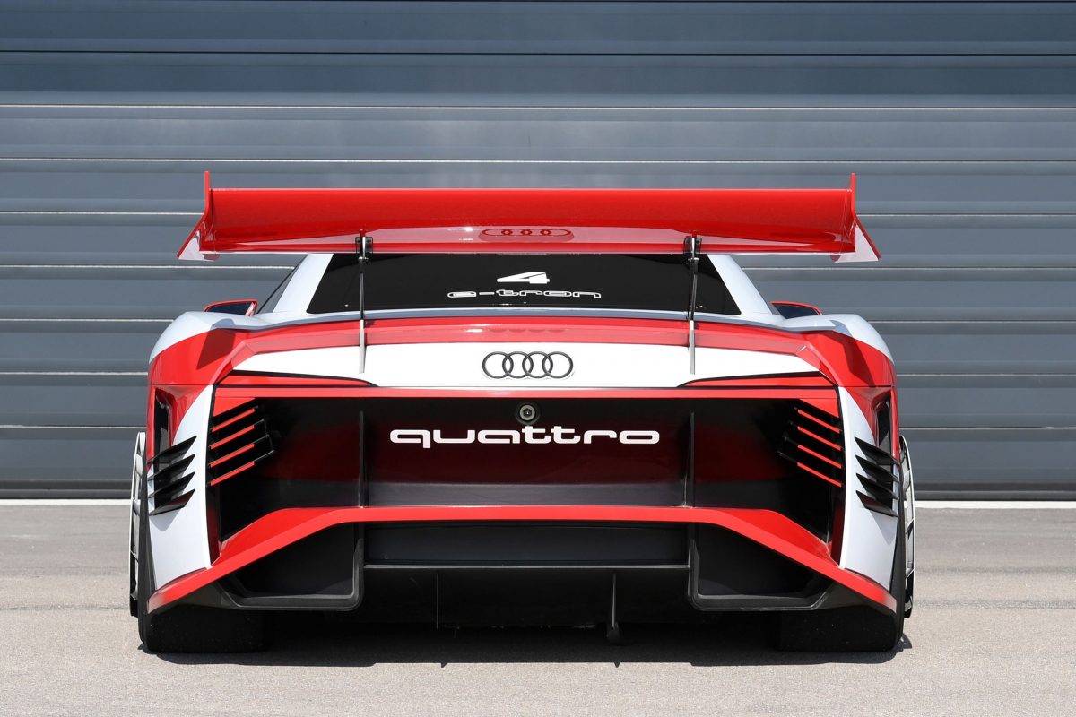 AUDI