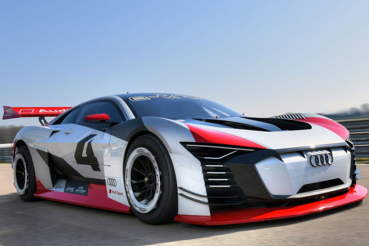 AUDI