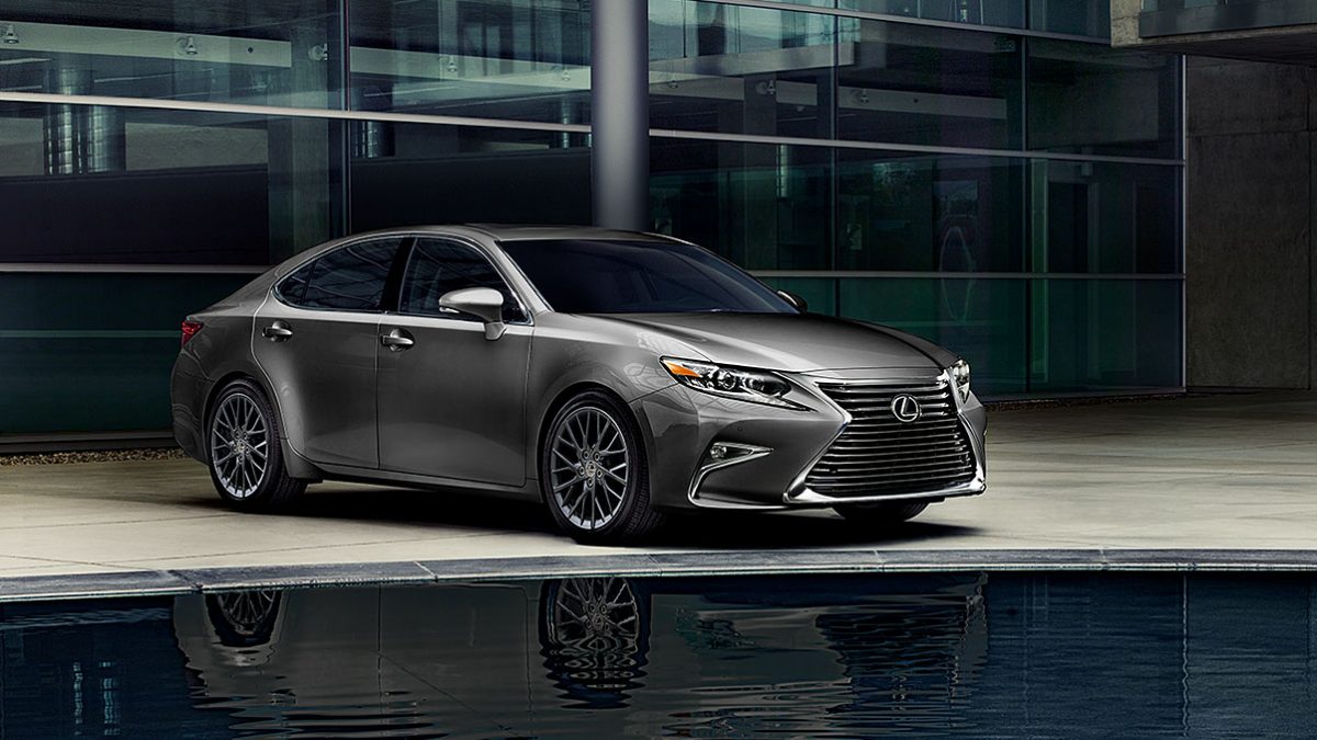 LEXUS