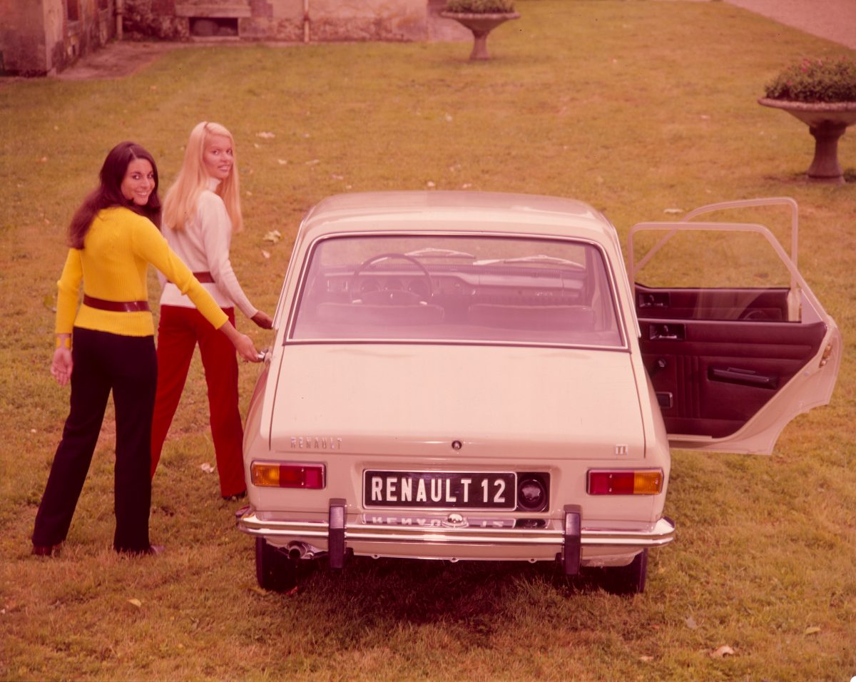 RENAULT