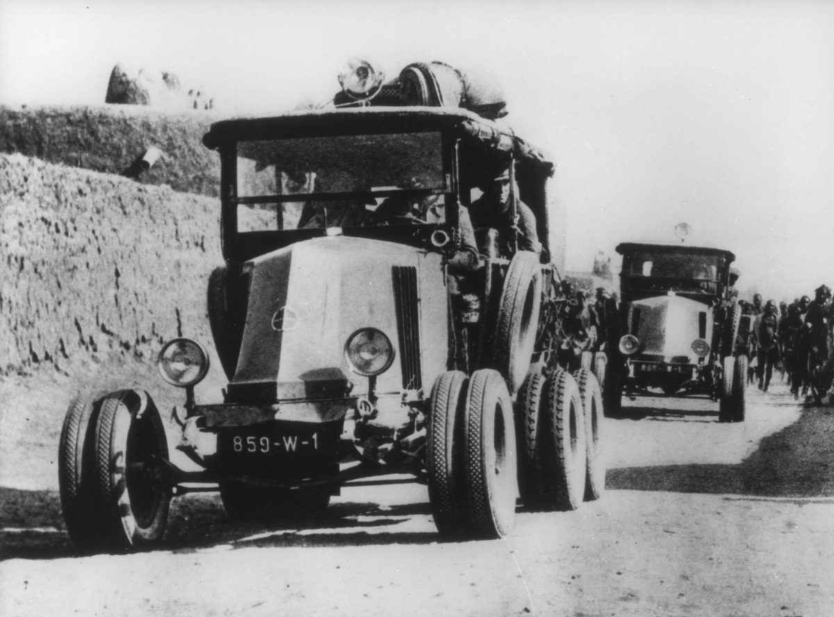 RENAULT