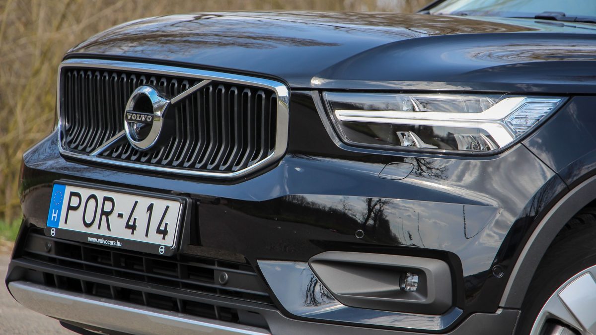 VOLVO