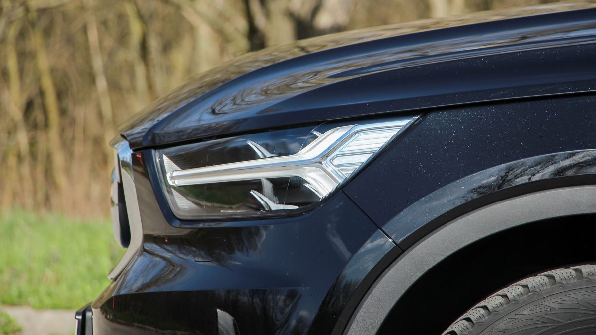 VOLVO