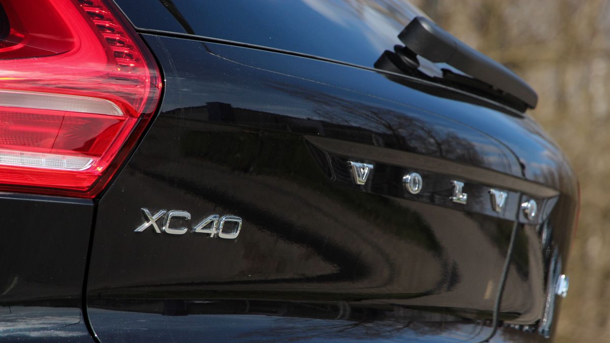 VOLVO