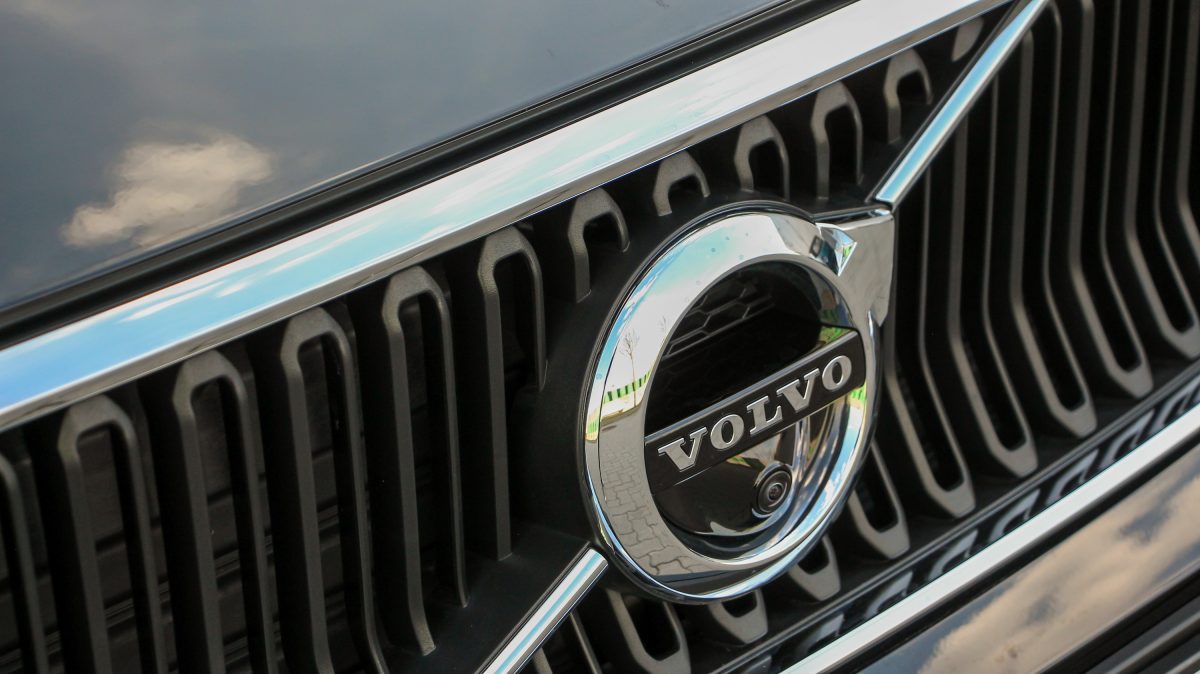 VOLVO