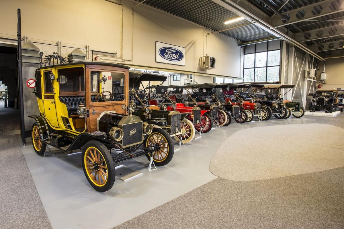 FORD