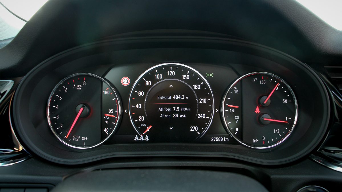 OPEL INSIGNIA