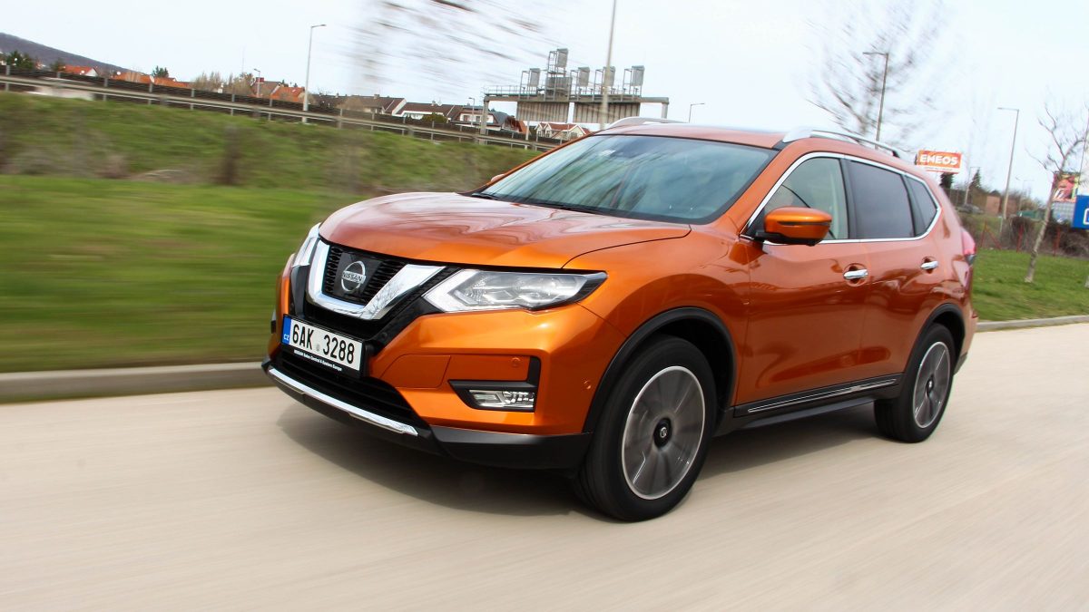 NISSAN X-TRAIL