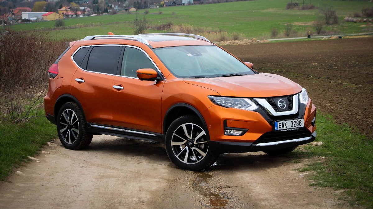 NISSAN X-TRAIL